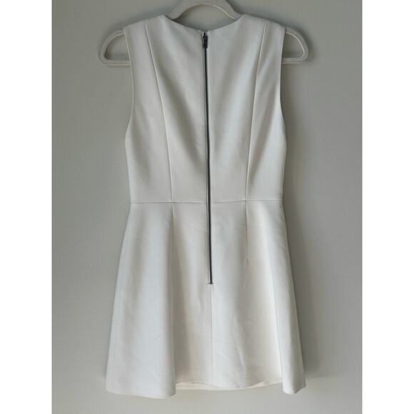 Alice & Olivia Size Two White Zipper Detail Short Dress, Lined and Fantastic! - Picture 7 of 11